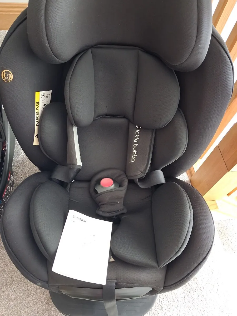 2 Car Seats for Sale - Image 4