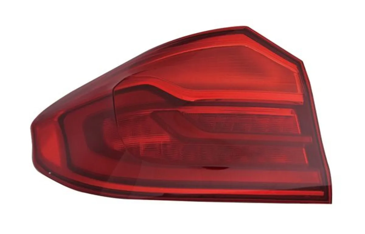 BMW 5 Series G30 2017 – 2020 Passenger Rear Lamp - Image 1