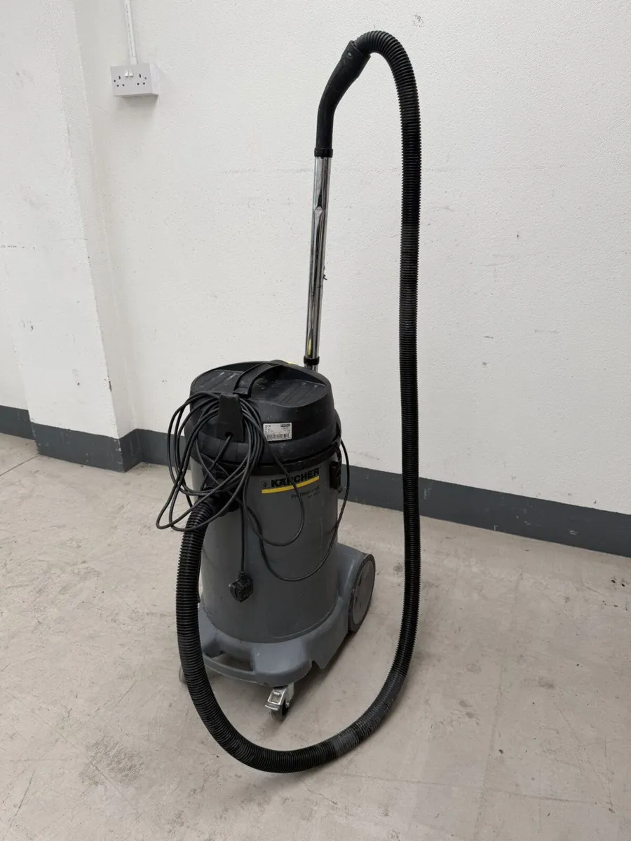 2018 Karcher Wet & Dry Vacuum **Online Auction** - Image 1