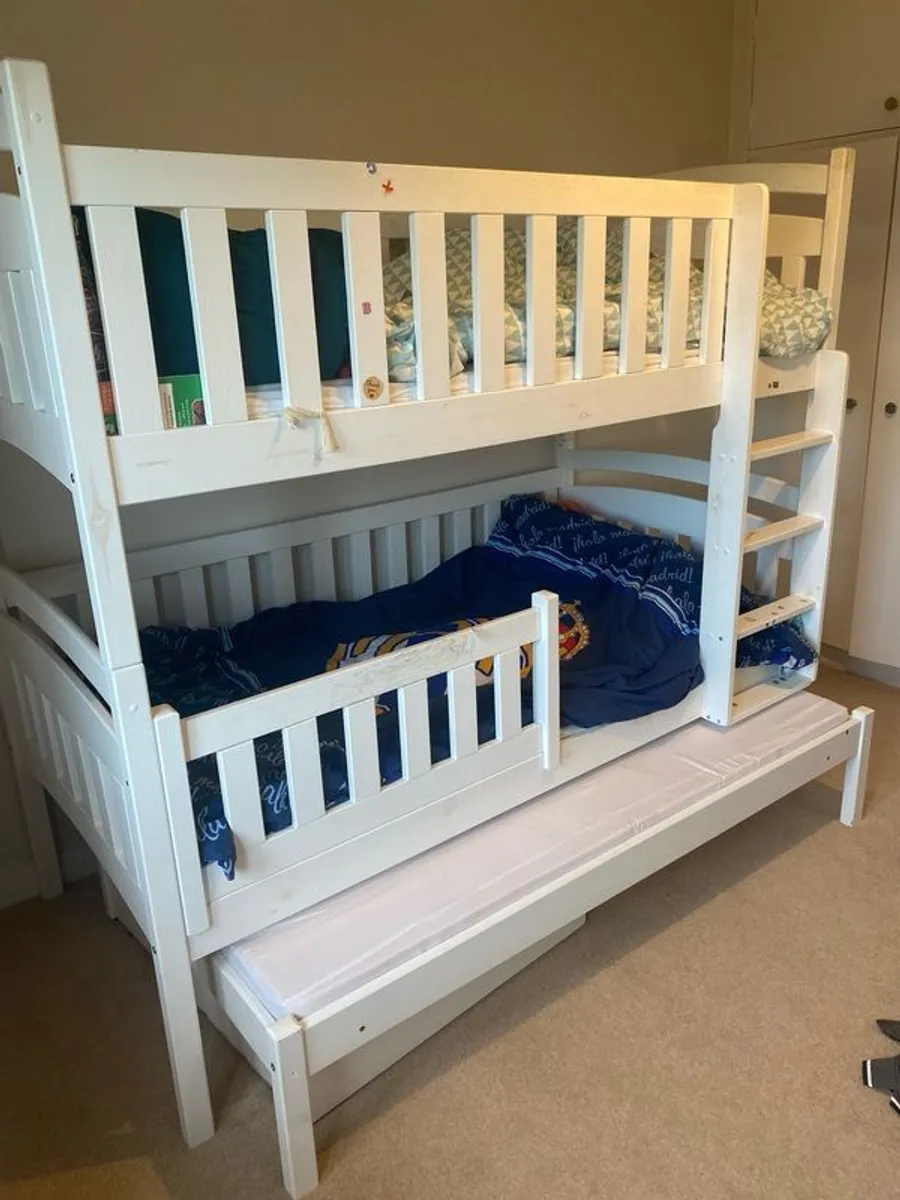 bunk beds - Image 1