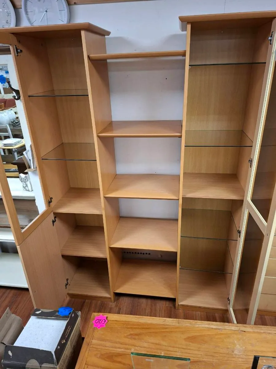 WOODEN WALL UNIT AND DISPLAY CABINET - Image 2