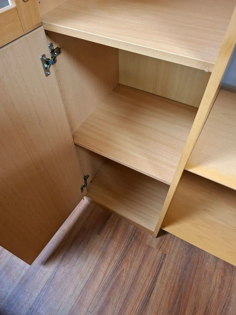 WOODEN WALL UNIT AND DISPLAY CABINET - Image 3