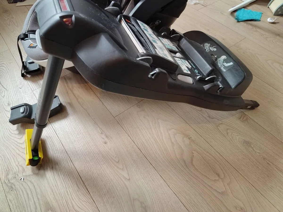 Baby car seat - iZi Go Modular - Image 1