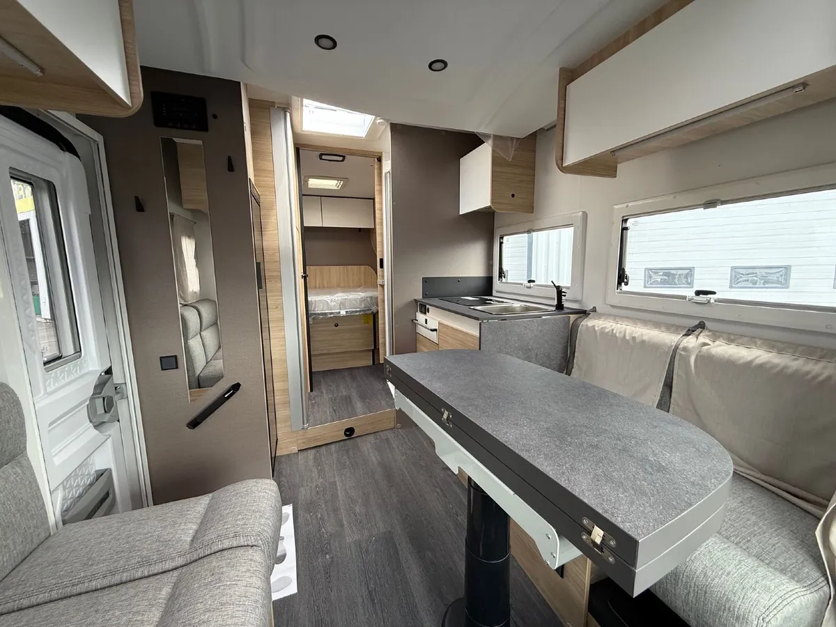 Campervan Automatic 2025 Challenger 328 € 87,500 - Image 2