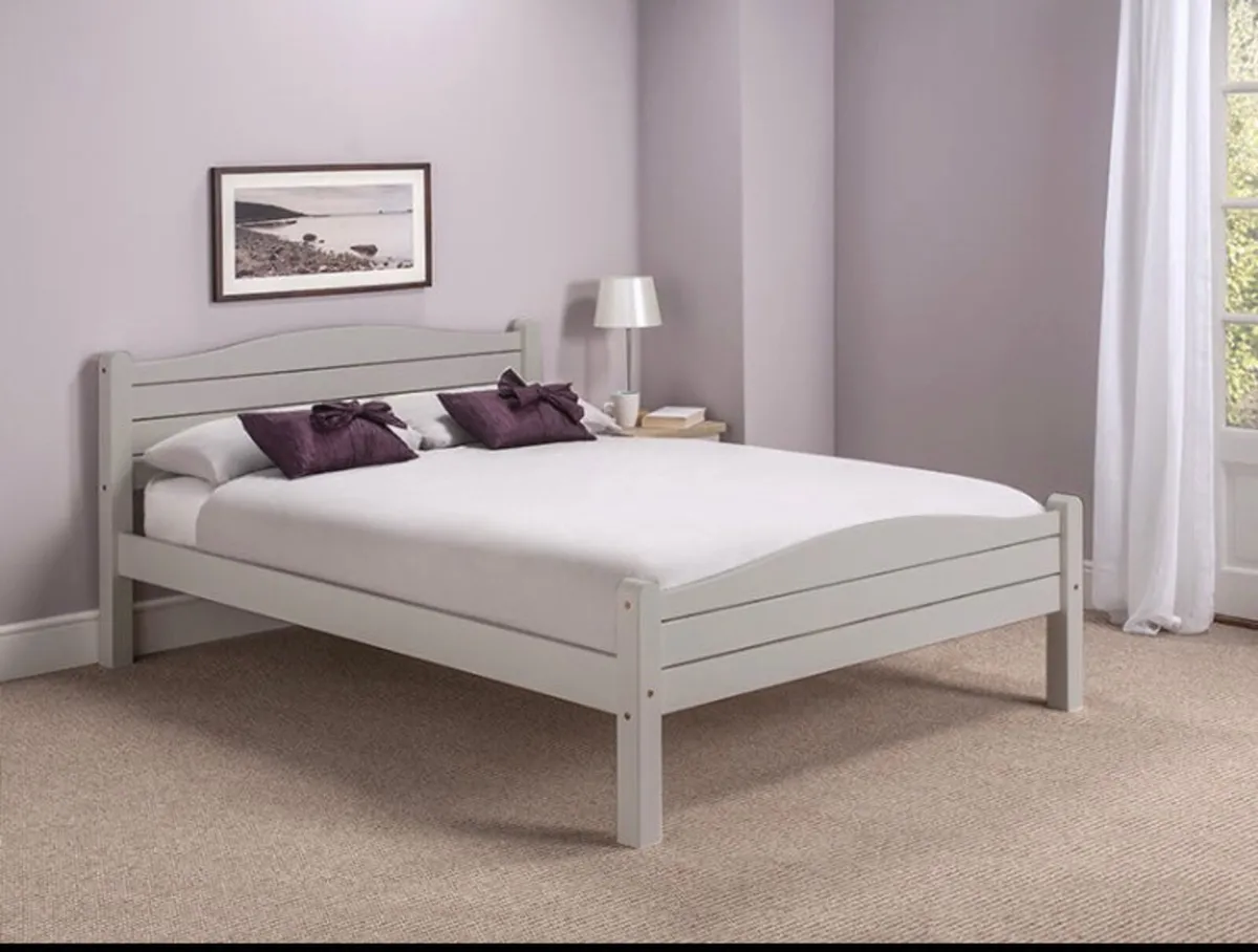 Double bed frame - Image 1