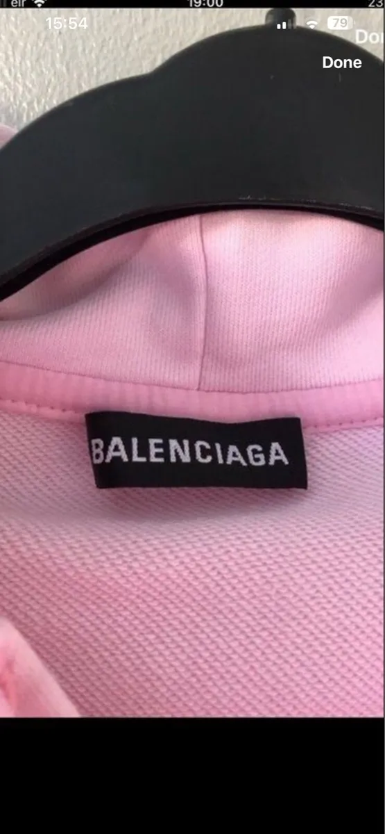 Ladies Balenciaga hoodie size M €30 - Image 2