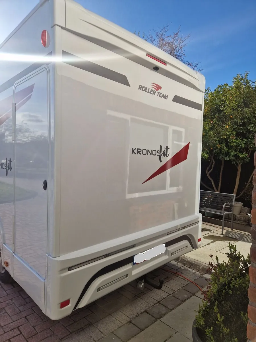 Campervan 2025 Roller Team Kronos Fit 230 TL - Image 4