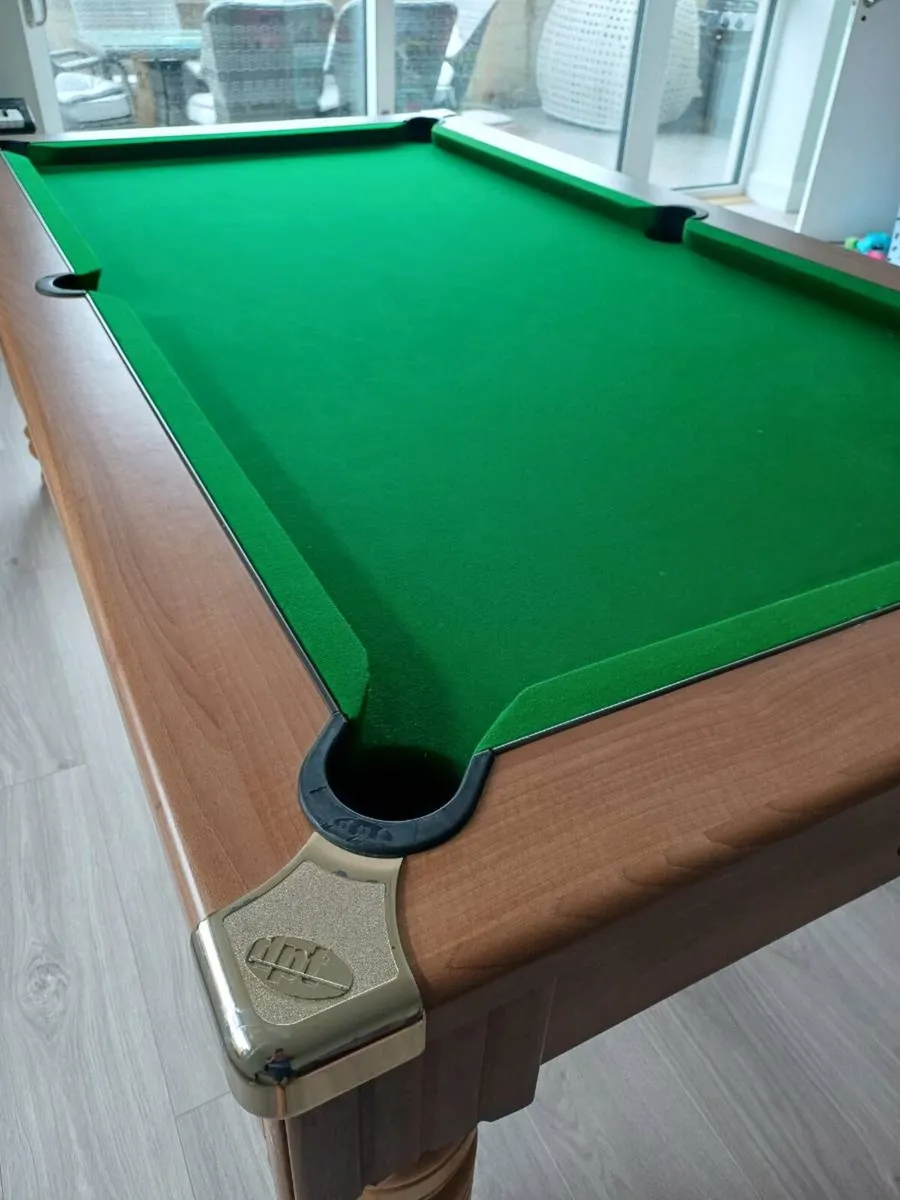 Pool table - Image 3