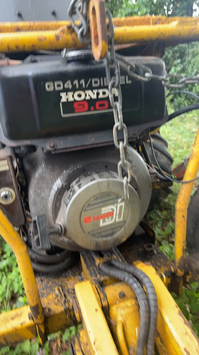 Mini digger - Image 2