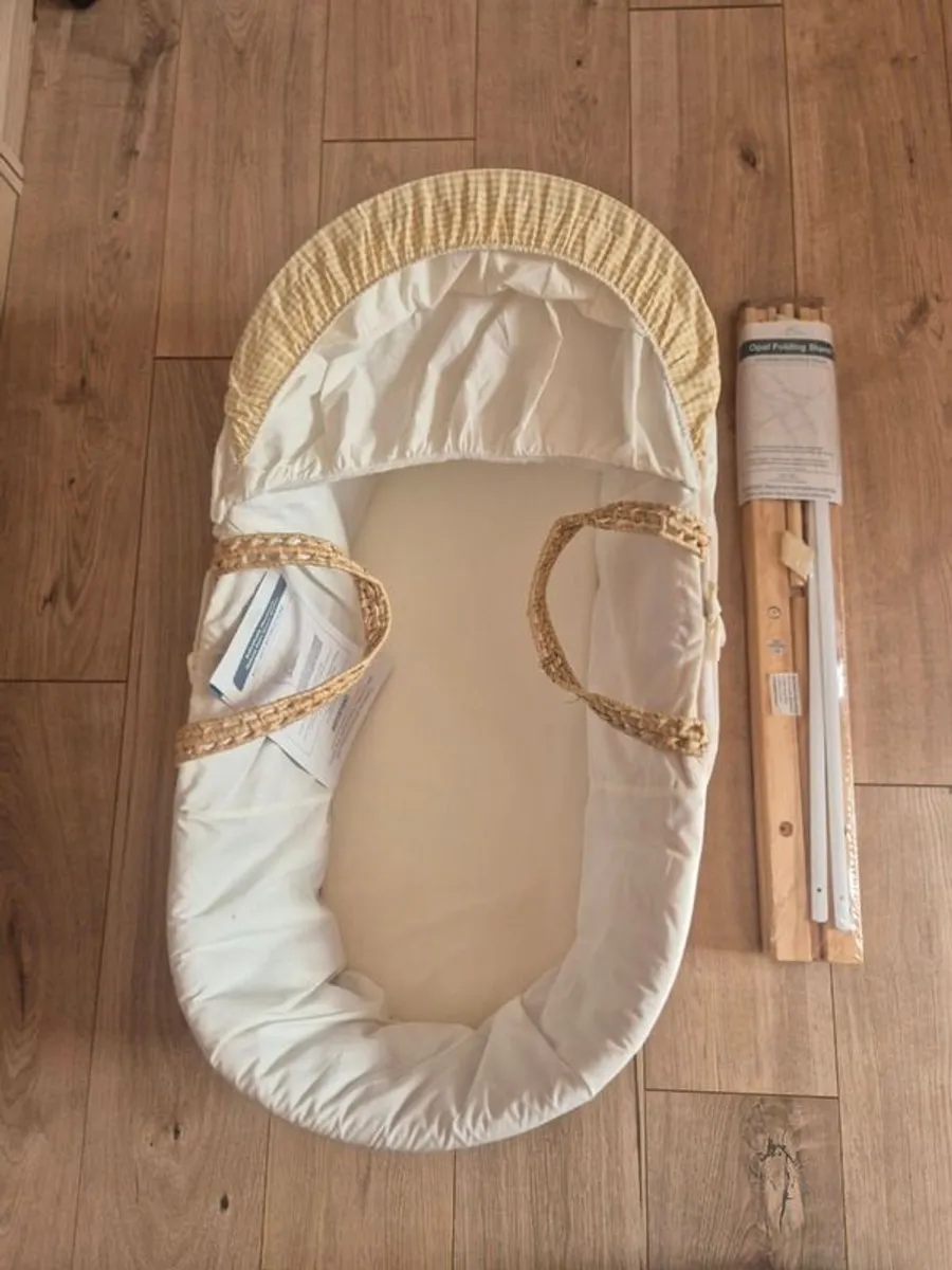 Moses Basket (new)