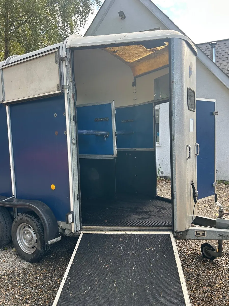Horsebox - Image 2
