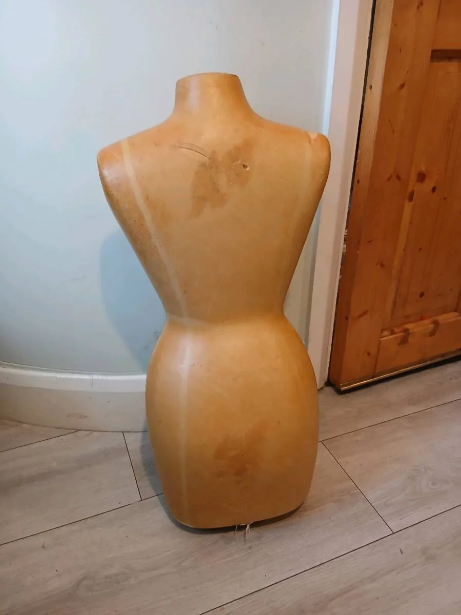 Vintage Tailors dress-form - Image 2