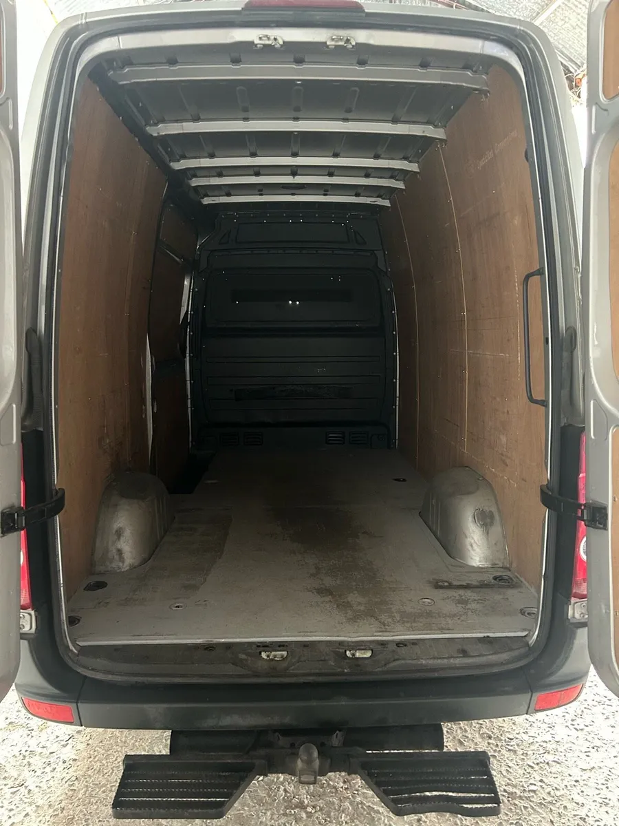 Crafter van Vw - Image 2