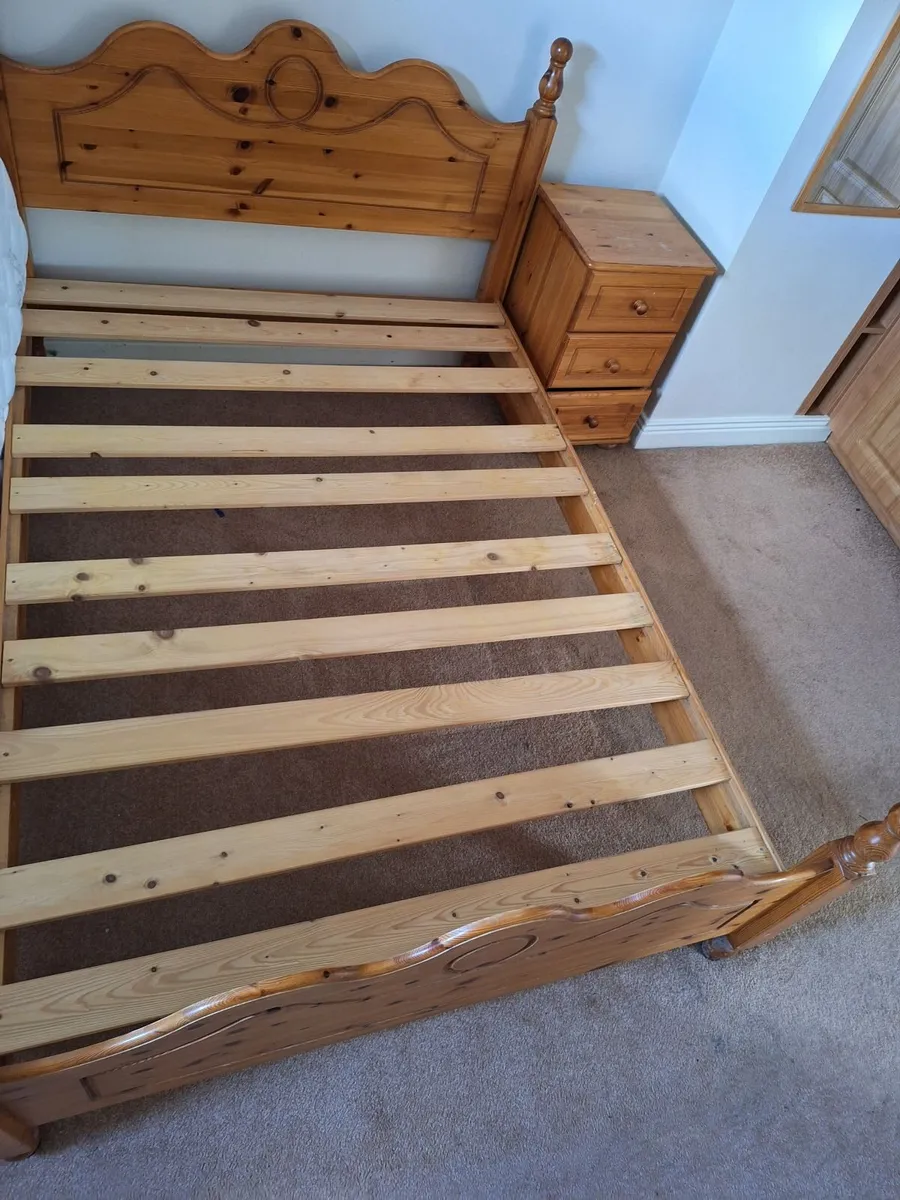 Bed - Image 1