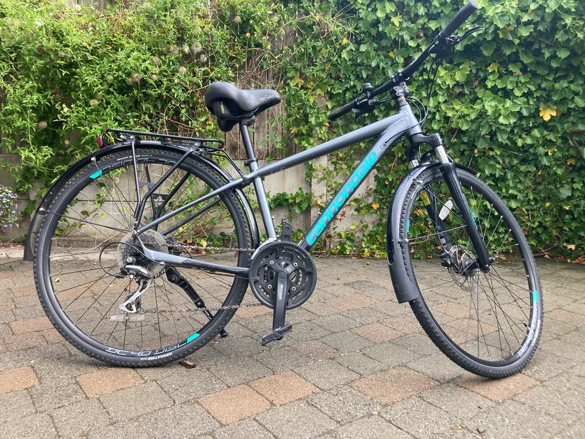 Lady’s bicycle - Image 1