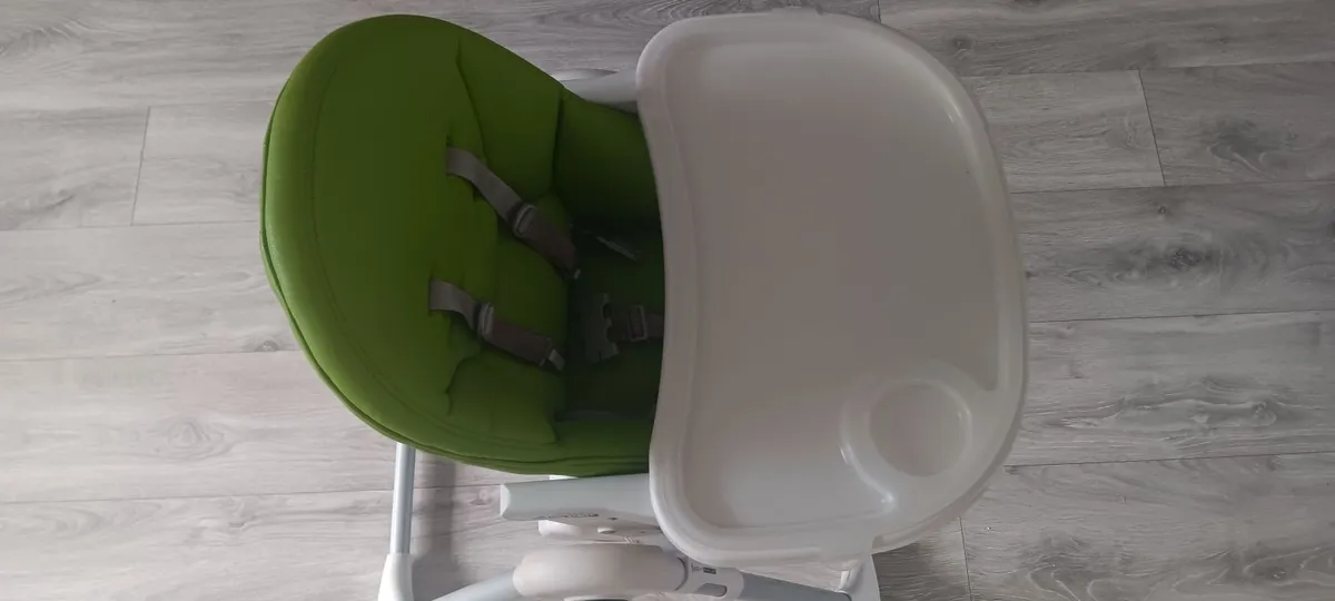 High chair - Image 2