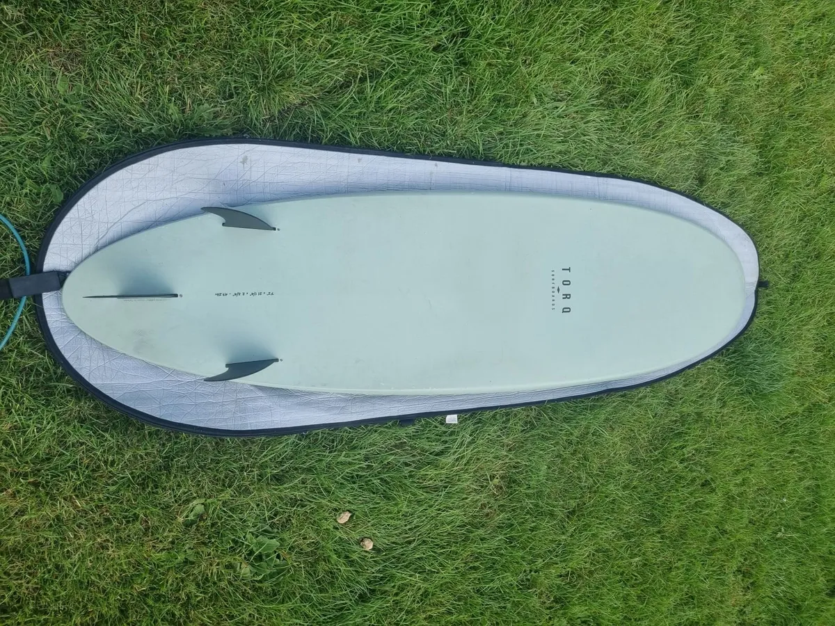 Surfboard - Image 2