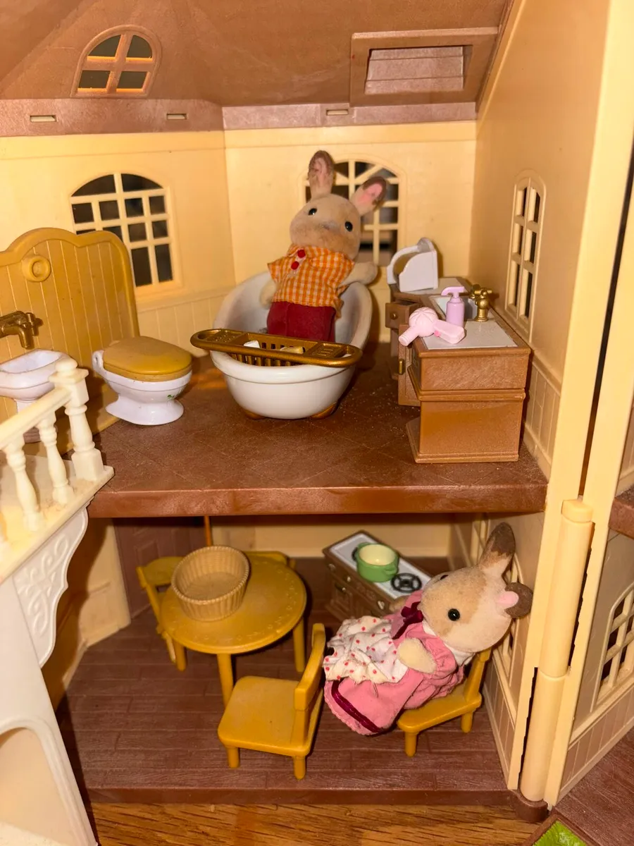Toys - Image 3
