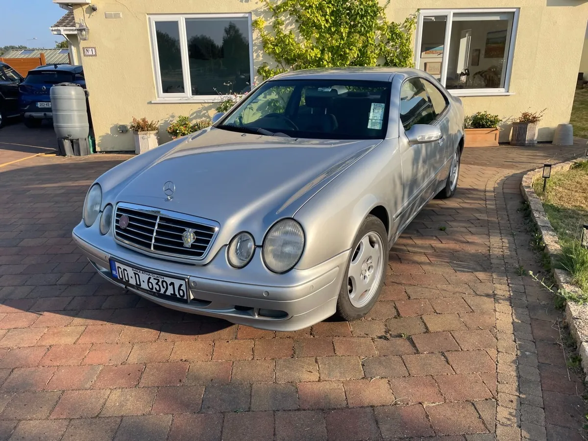 Mercedes-Benz CLK 2000 - Image 2