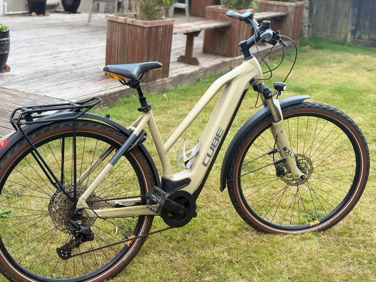 2021 Cube Cross Hybrid Pro Ladies E-Bike 625Wh (S) - Image 2