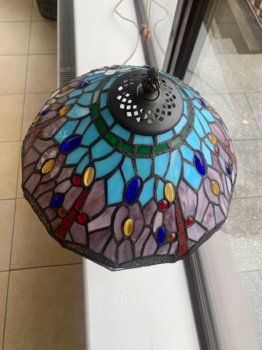 Tiffany Lamp - Image 2