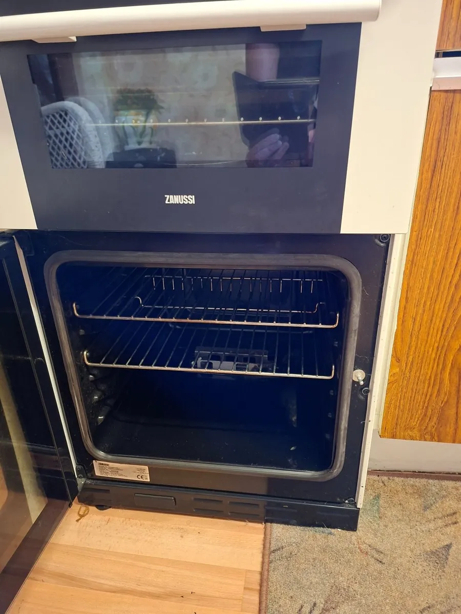 Gas cooker - Image 2