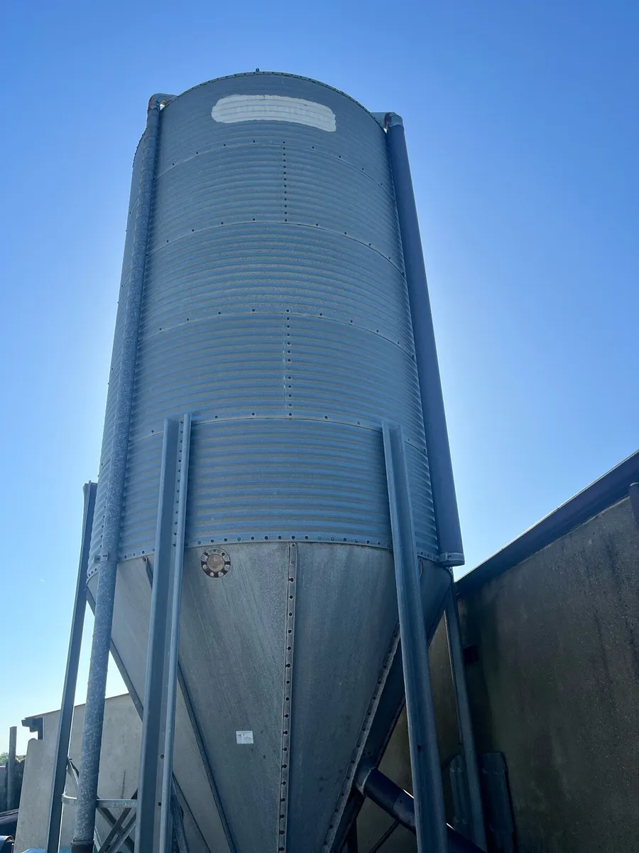 Feed Bin - Image 3