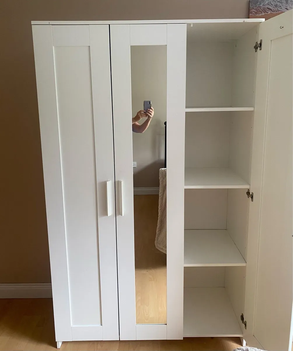 Wardrobe - Image 2