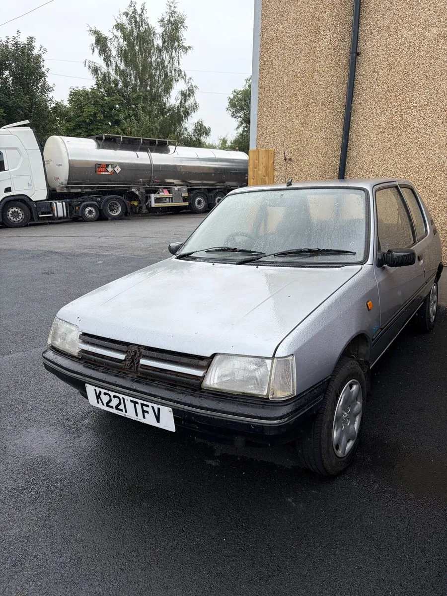 Peugeot 205 1.8 Diesel - Image 3