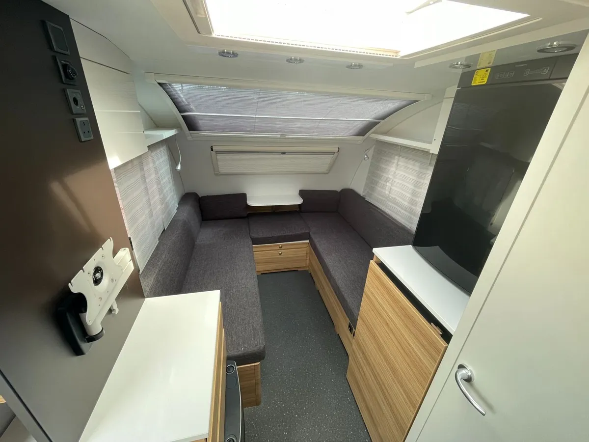 Adria Action 361LT Caravan - Image 4