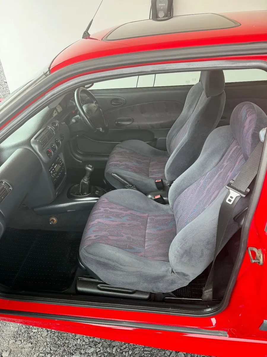 1996 Ford Escort SI 1.8 - Image 3