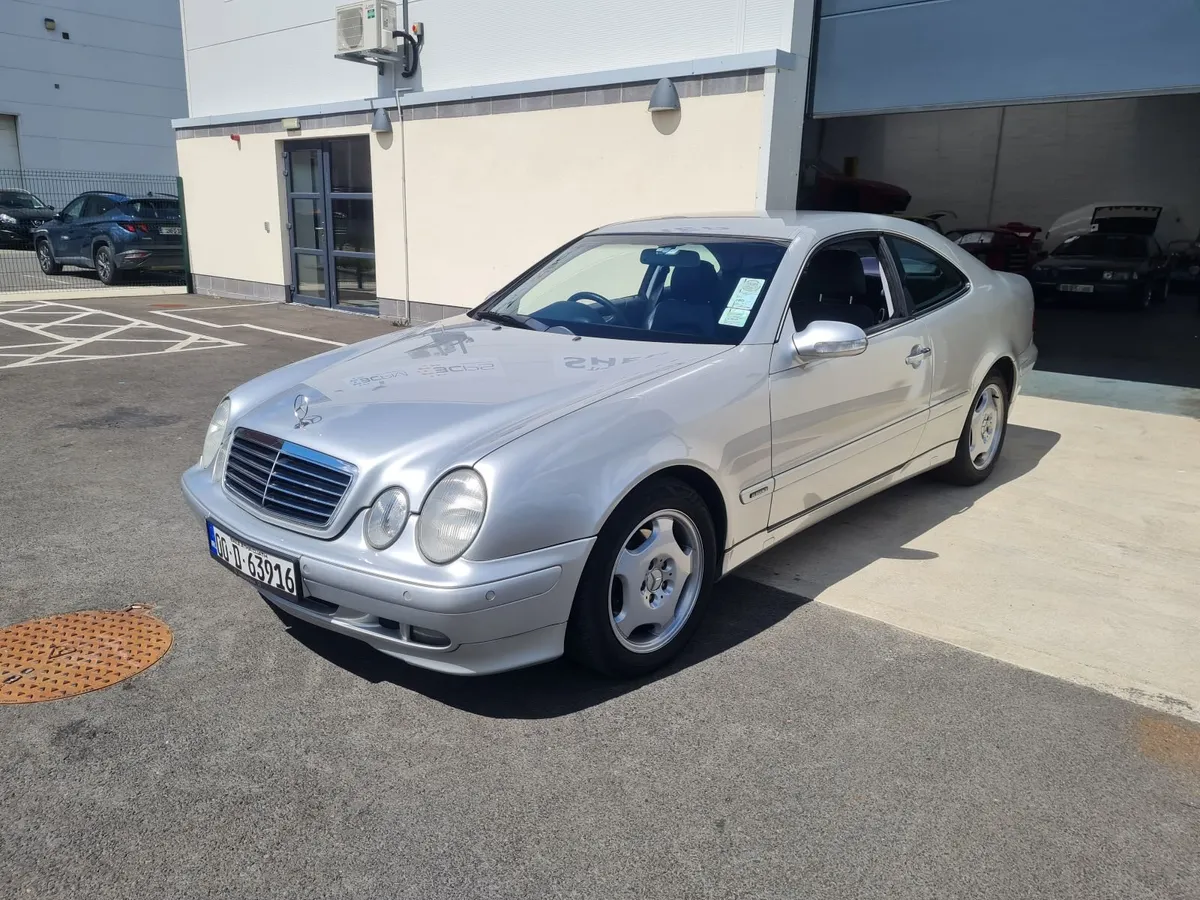 Mercedes-Benz CLK 2000 - Image 1