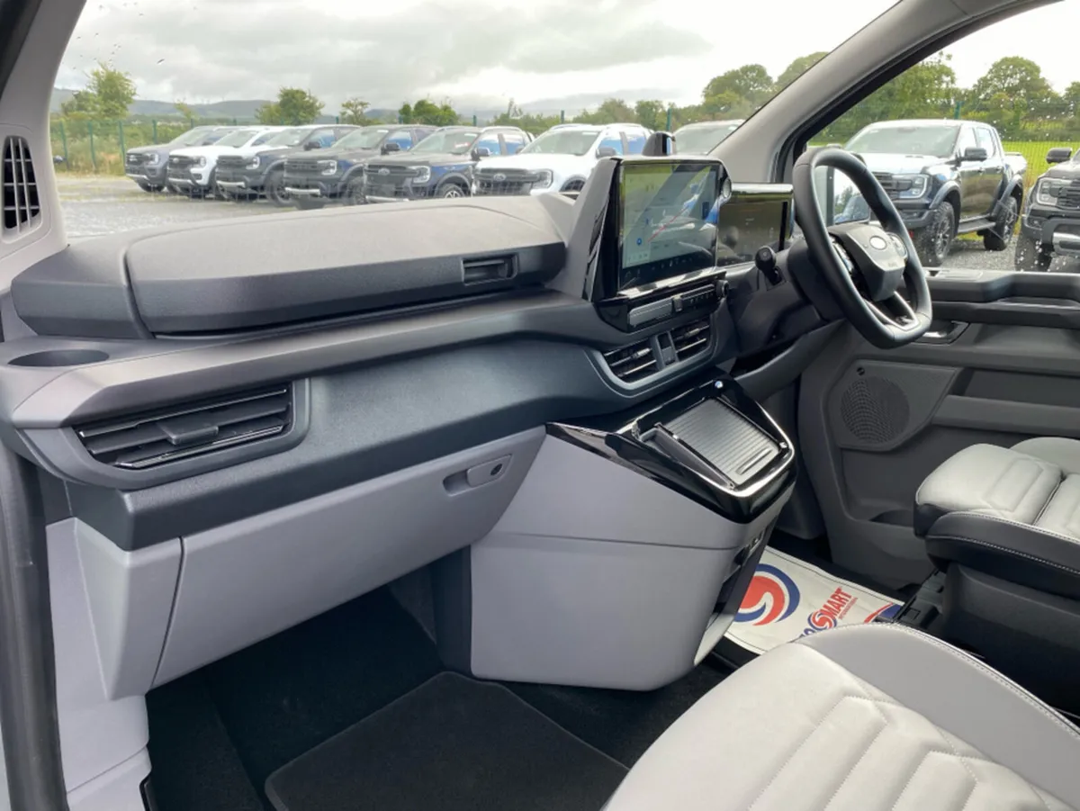 Ford Tourneo Custom 2.5 LWB Limited PHEV..High Spe - Image 4