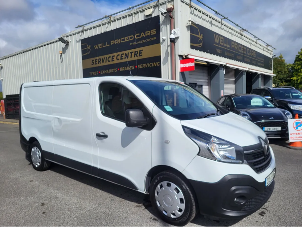 Renault Trafic LL30 ENERGY DCI 120 BUSINESS P - Image 1