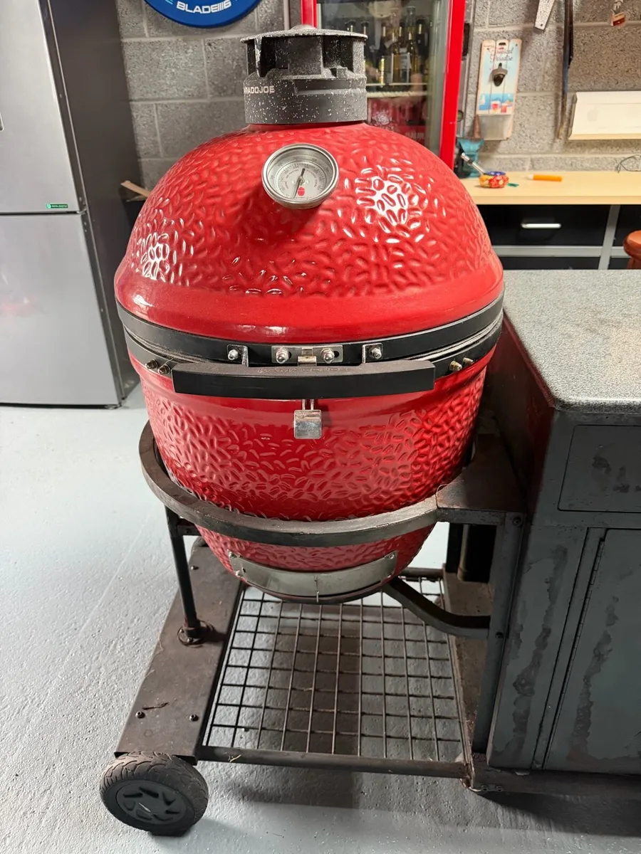 Kamado Joe ceramic bbq - Image 2