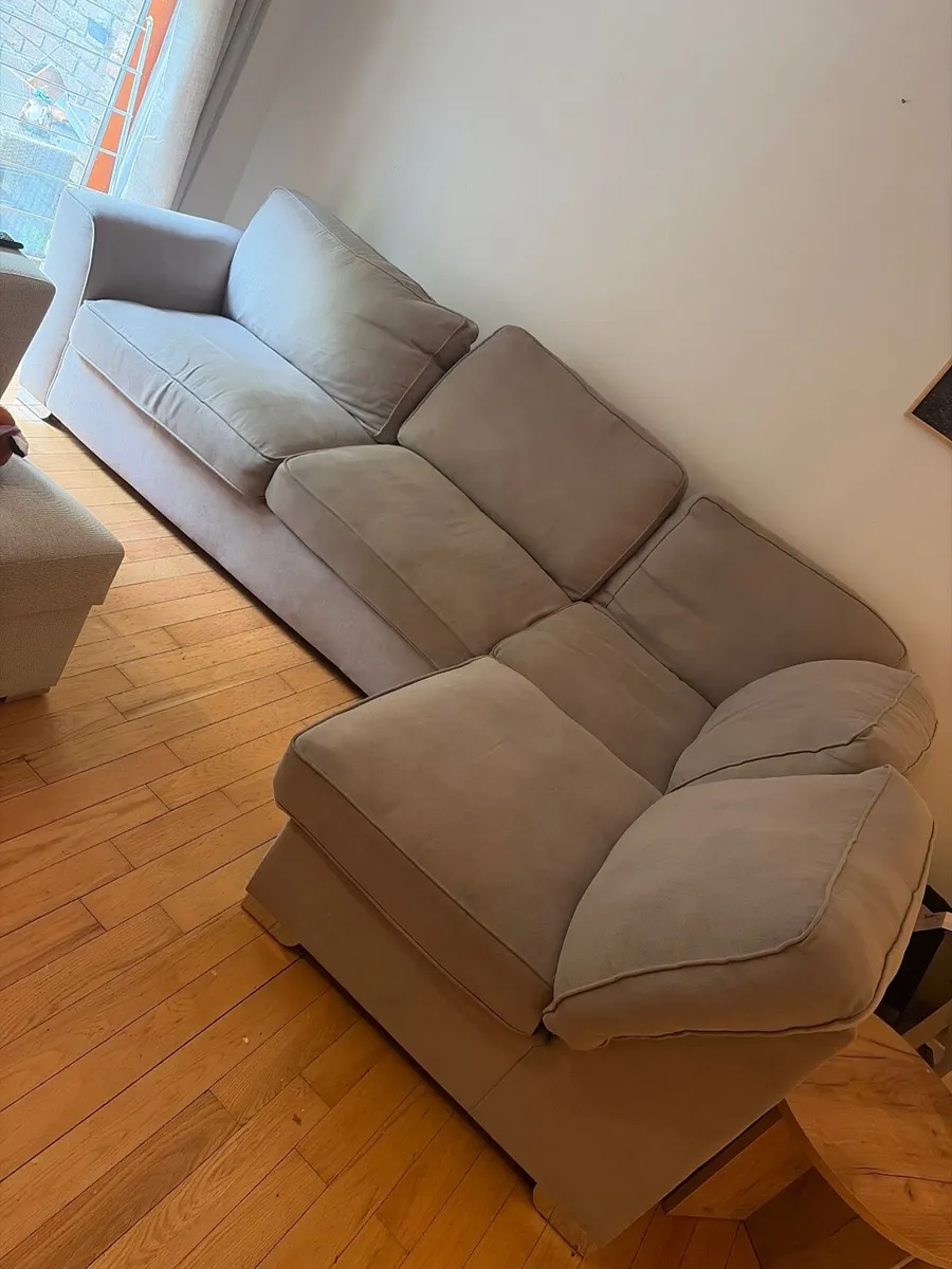 Fantasia L Shaped sofa - Image 1