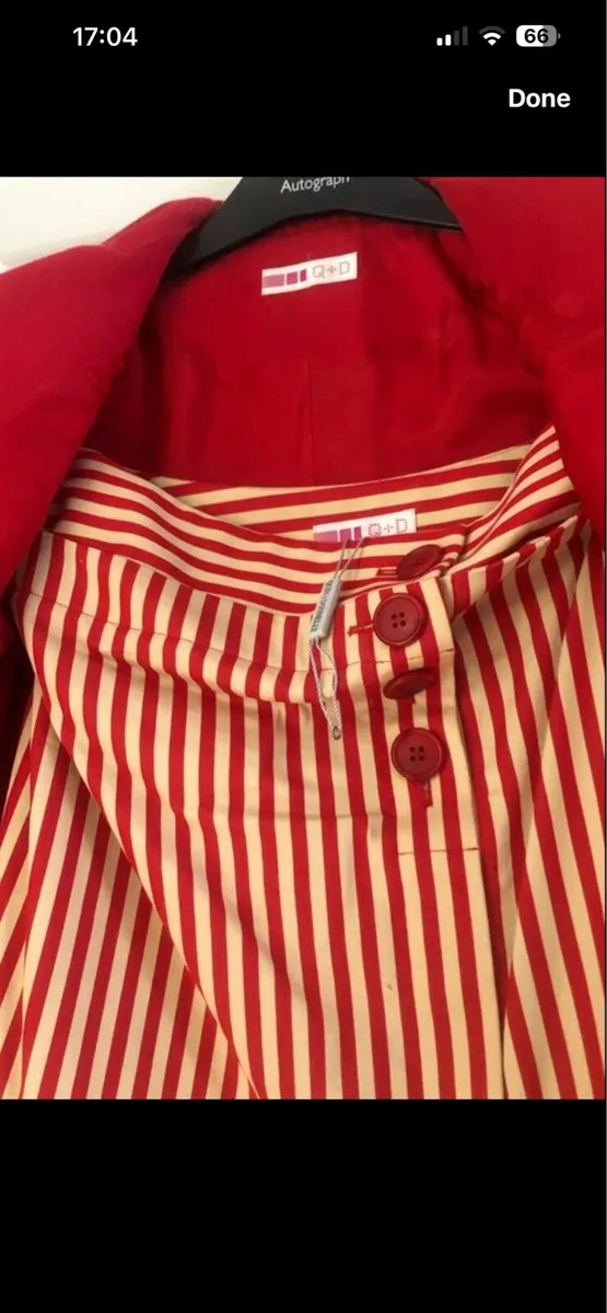Ladies Quinn&Donnelly two piece suit size 8 €40 - Image 1