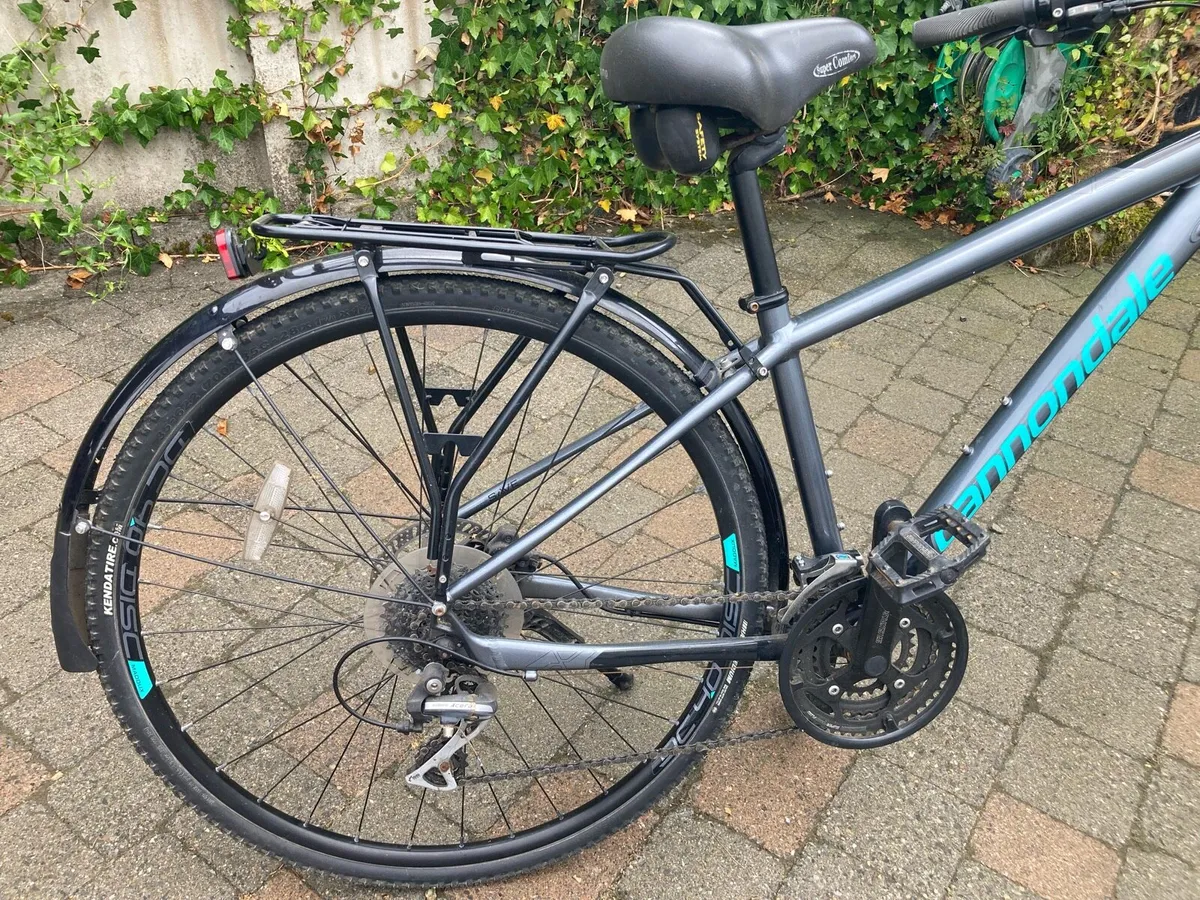 Lady’s bicycle - Image 4