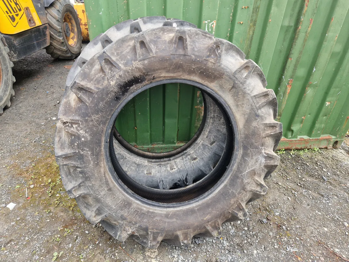 13-6×28 Tyres - Image 2