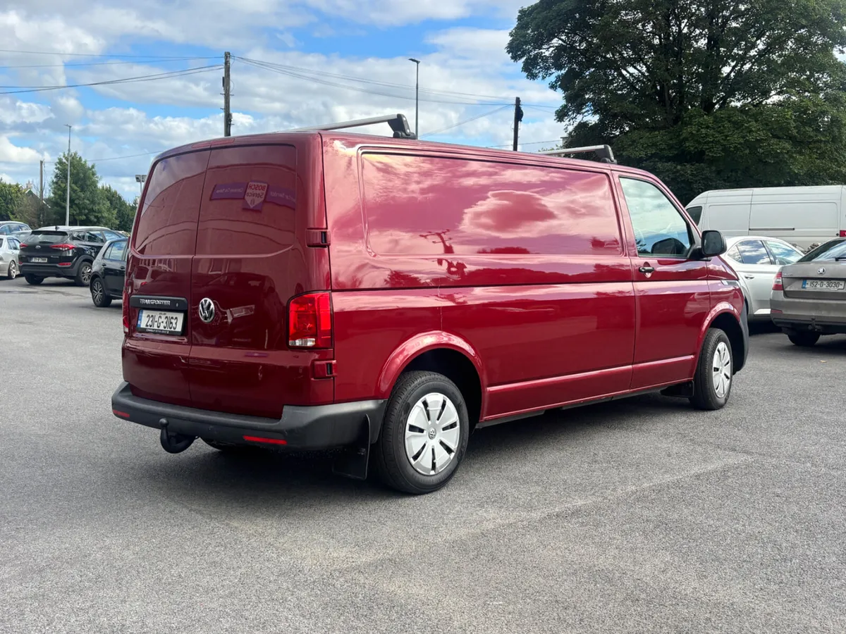 2023 Volkswagen Transporter - Image 3