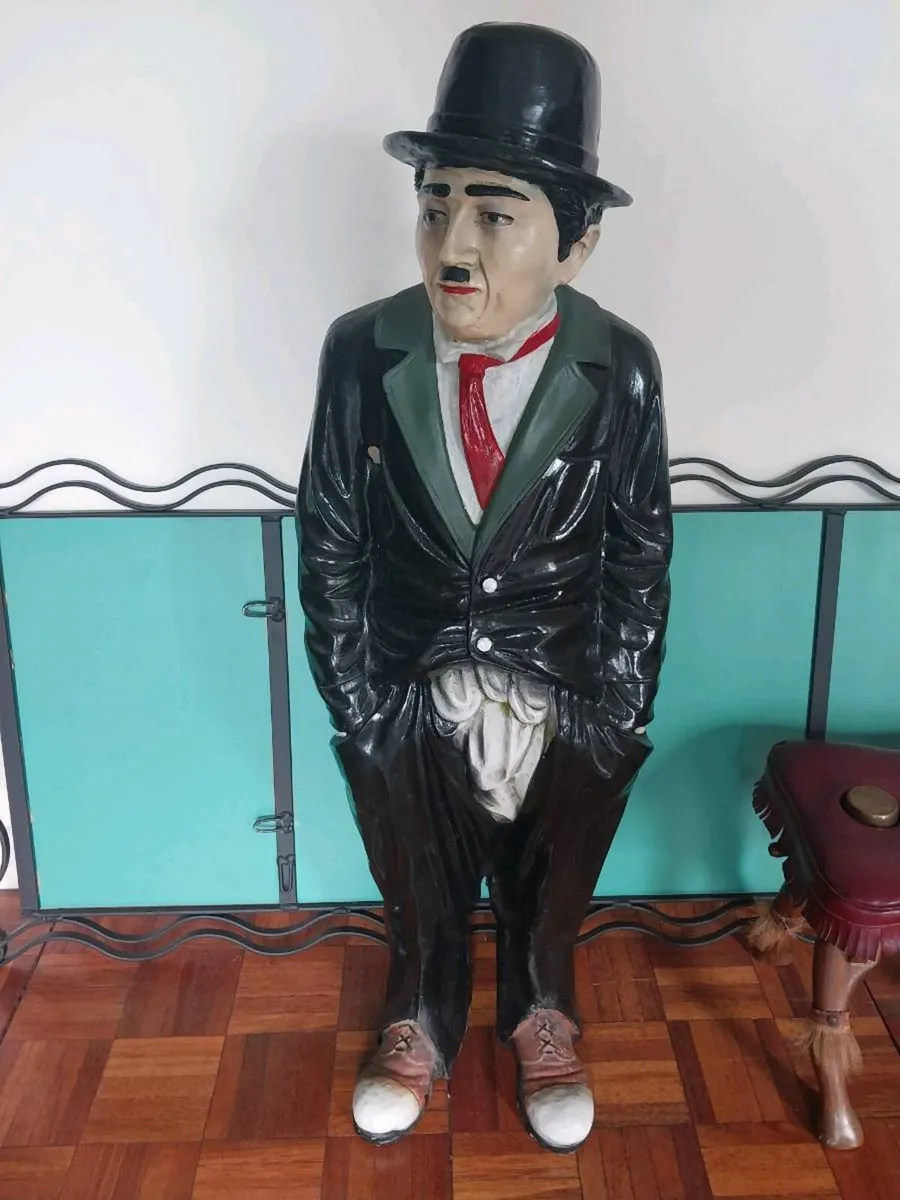 Large Charlie Chaplin Figure - Image 1
