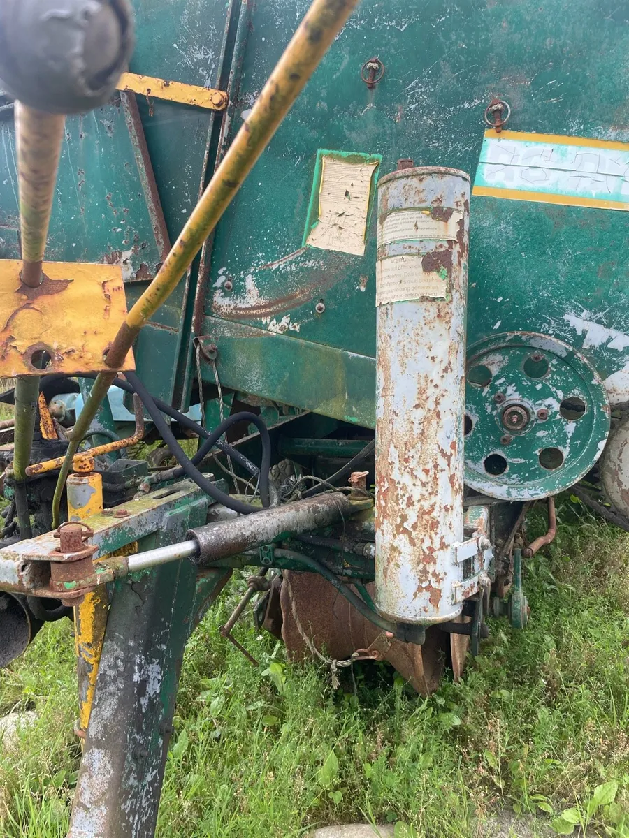 Spud harvester - Image 3