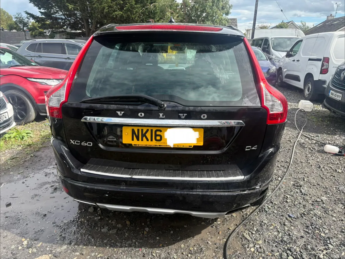 2016 Volvo Xc60 2.0 Diesel light damage - Image 3