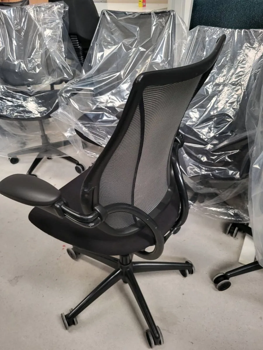 Humanscale Liberty Office Chairs. Excellent Cond. - Image 3