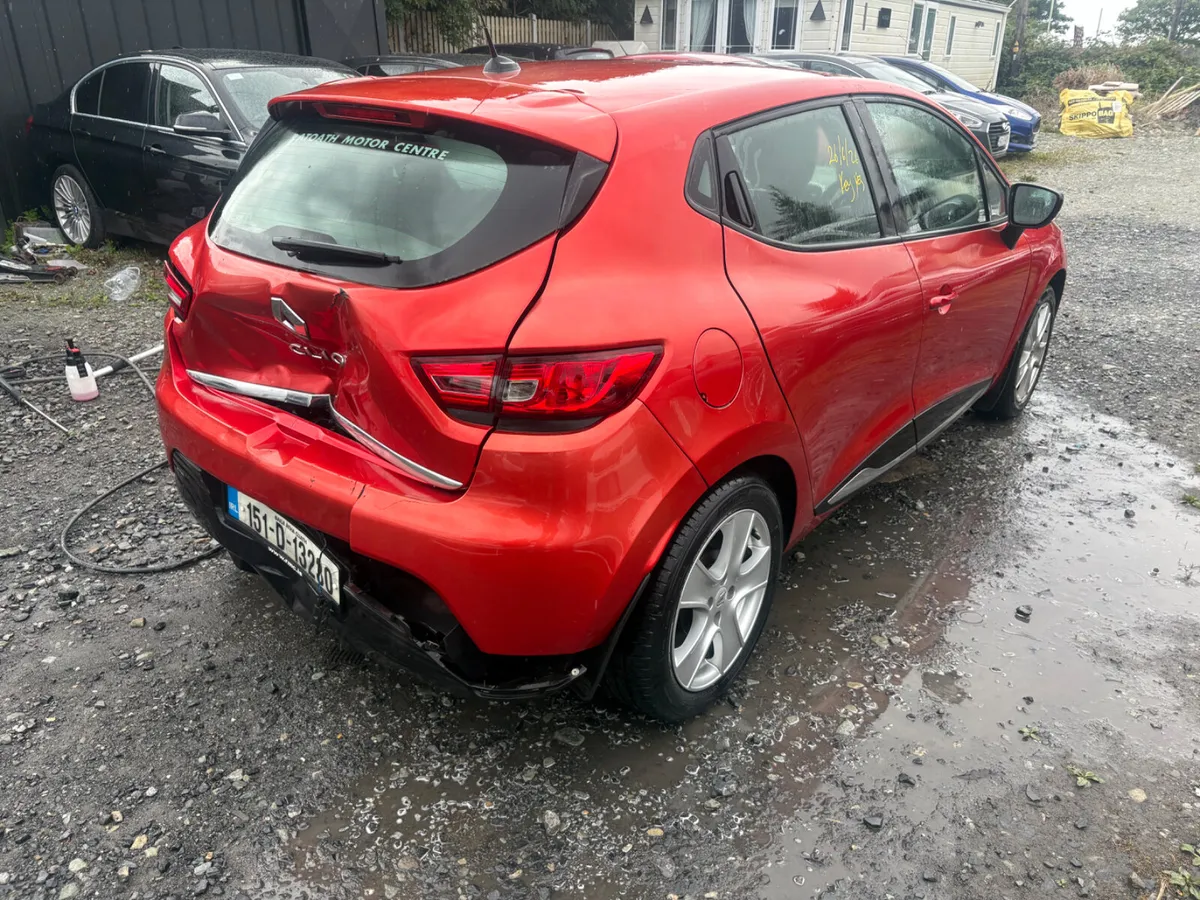 2015 Renault Clio 1.2 Petrol only 116 Kms - Image 4