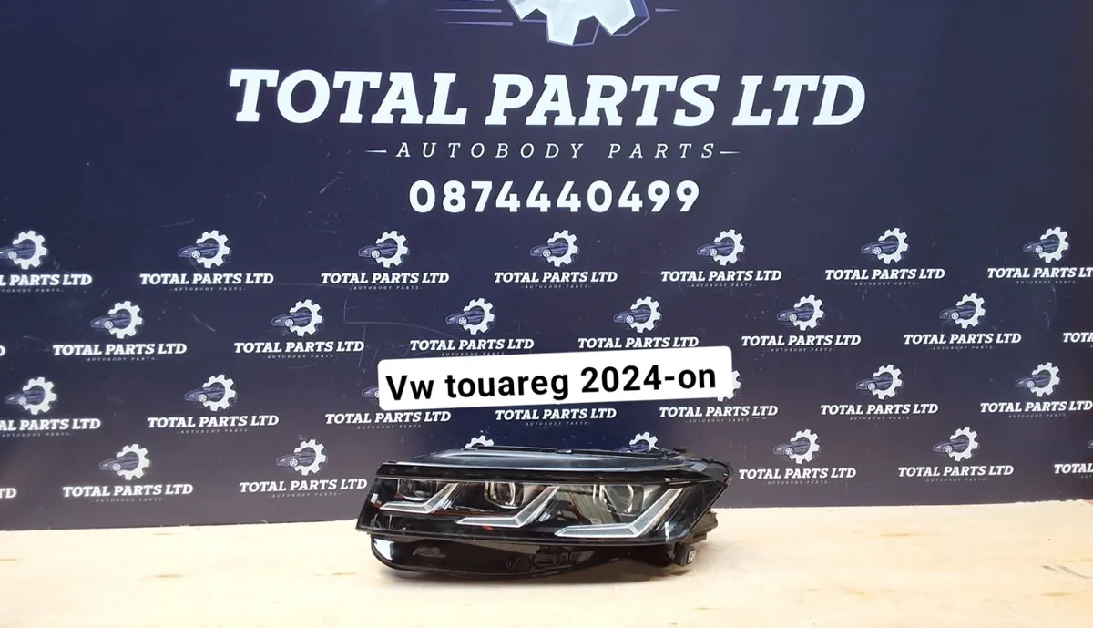 Volkswagen headlights - Image 2