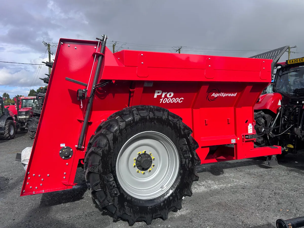 AGRISPREAD DUNG SPREADER IN STOCK - Image 2