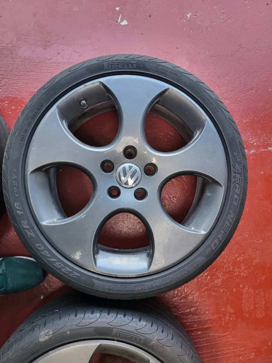 MK5 GOLF GTI Alloy Wheels 18s - Image 3