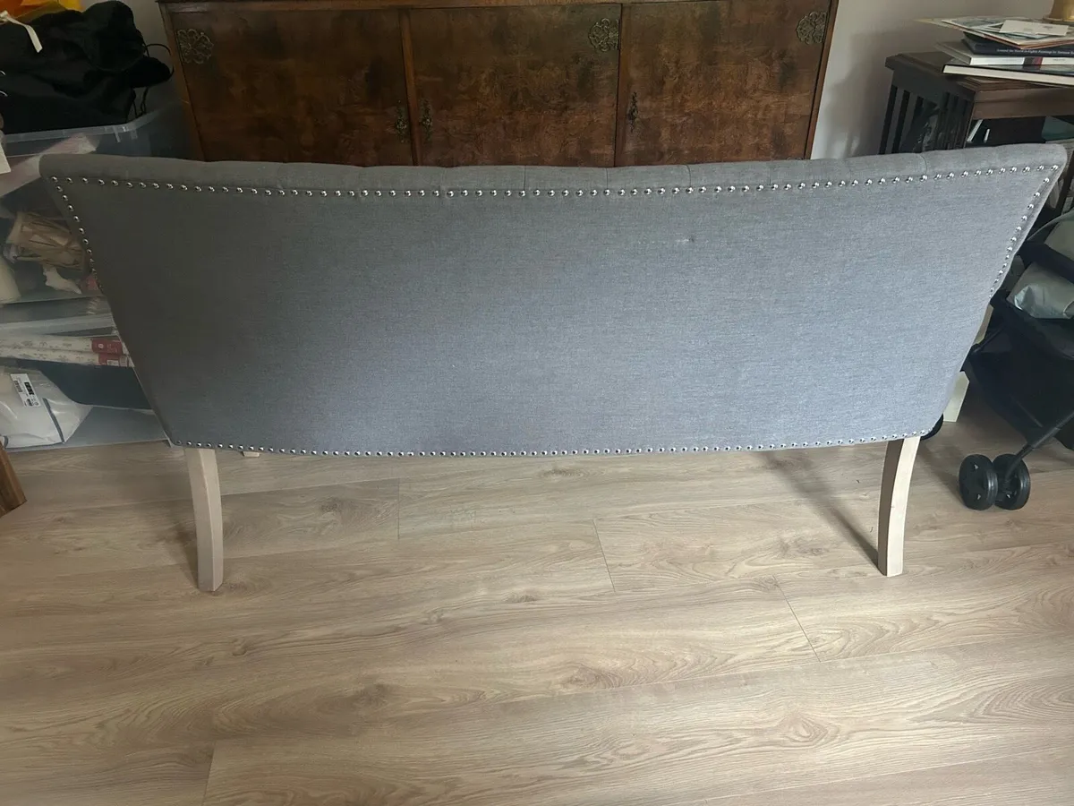 Bench - upholstered with studs - Image 2