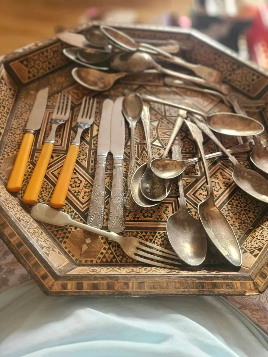 Large Bundle of Epns/Silver Plated Vintage Cutlery - Image 1